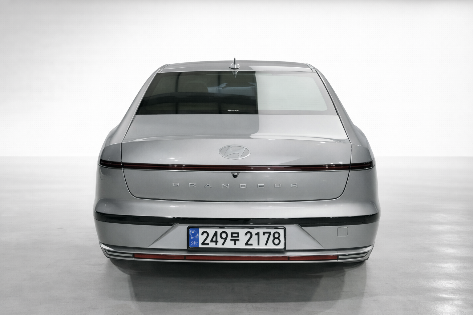 ChatGPT Image 2026년 2월 26일 오후 09_54_10.png